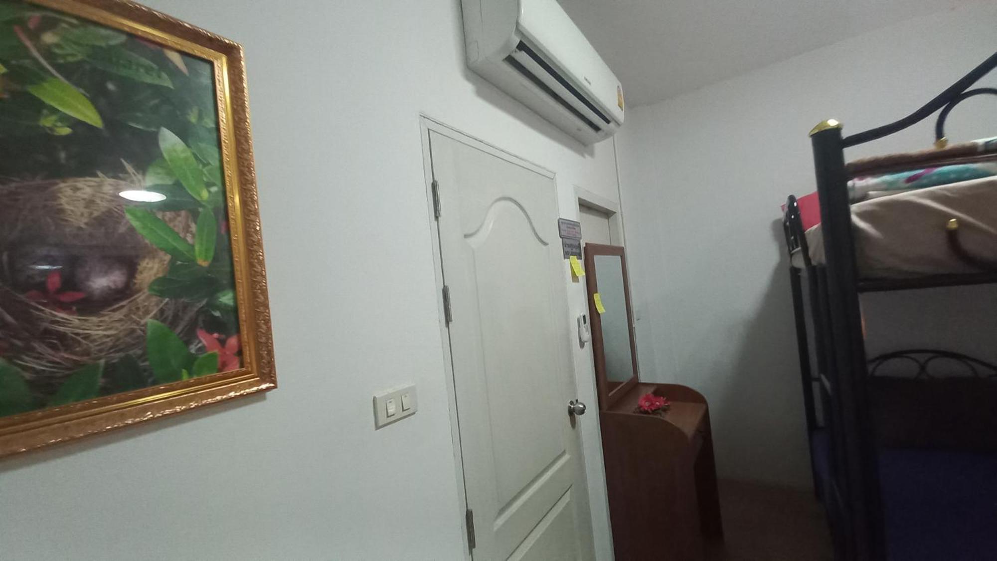 Amaretto Hostel Surat Thani Exterior foto