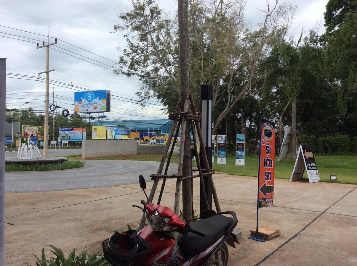Amaretto Hostel Surat Thani Exterior foto